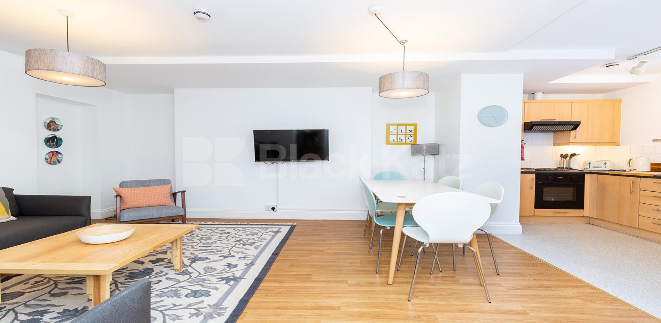 			NEW INSTRUCTION!, 2 Bedroom, 1 bath, 1 reception Flat			 Bedford Place, RUSSELL SQUARE